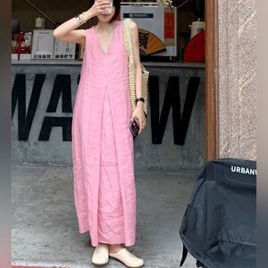 XXOO Studio Elegant Blush Pink Sleeveless Linen Maxi Dress